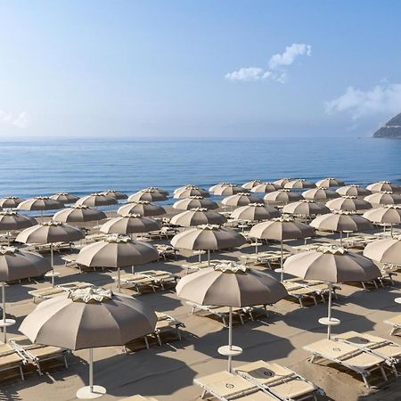 Grand Hotel Spiaggia Alassio Dış mekan fotoğraf