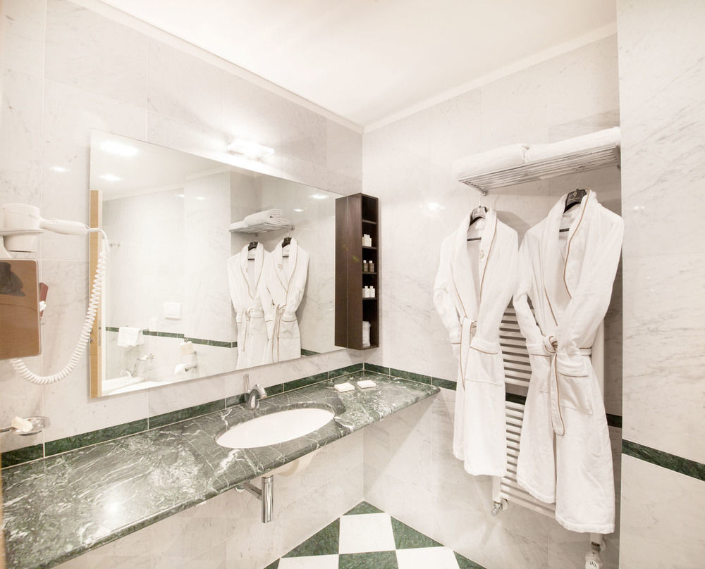Grand Hotel Spiaggia Alassio Dış mekan fotoğraf