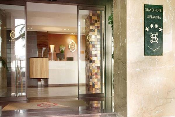 Grand Hotel Spiaggia Alassio Dış mekan fotoğraf